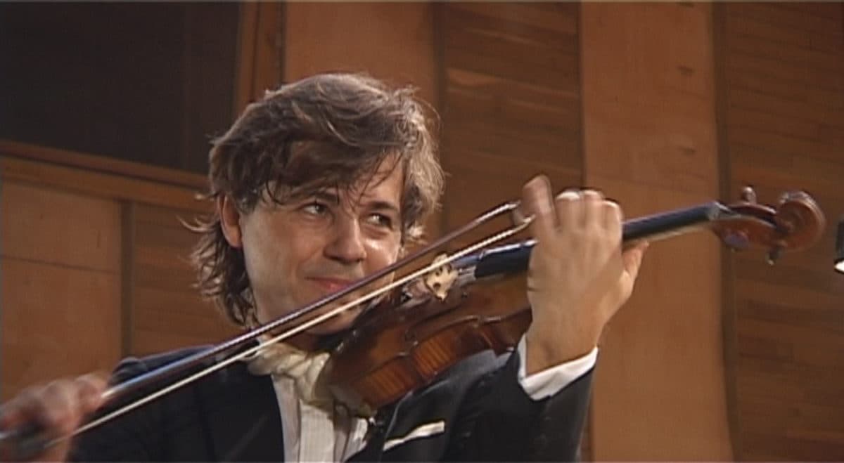 Swiss violinist Padovani at New Year concert in Bucharest