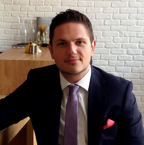 Editor: Romania's book market is small and difficult, distribution remains biggest challenge