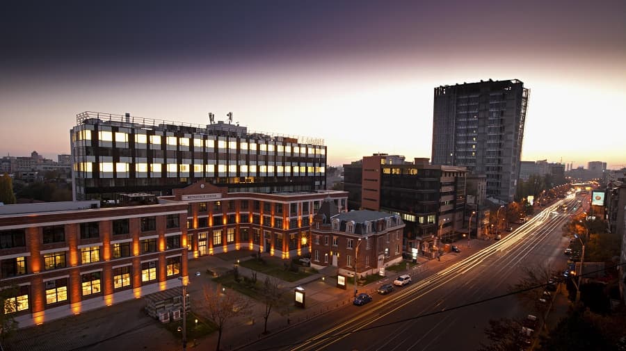 Czech PPF Real Estate buys Metropolis Center office project in Bucharest