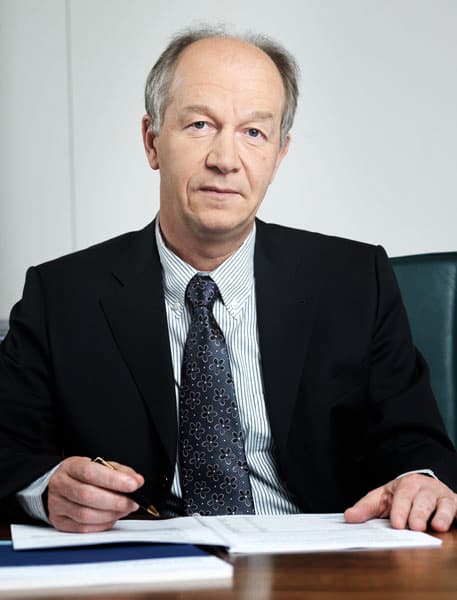 Austrian returns to manage risk for Romania’s largest lender
