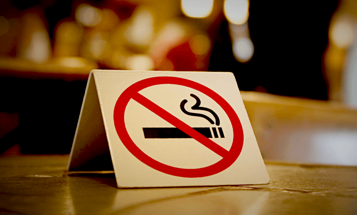 Smoking ban gets Romania up 12 places in the Tobacco Control Scale