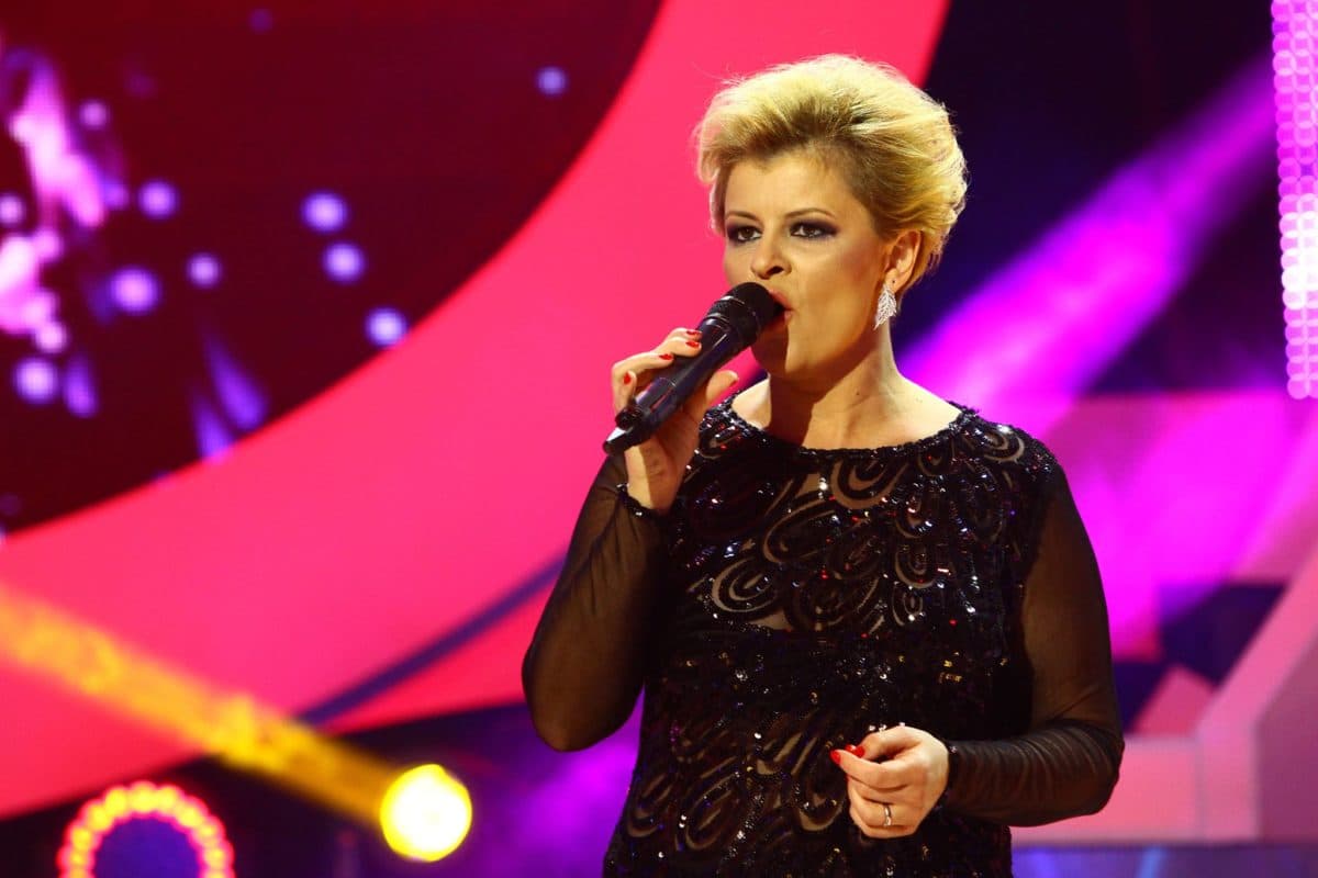 Media: Romanian singer investigated in EUR 1 mln fraud case