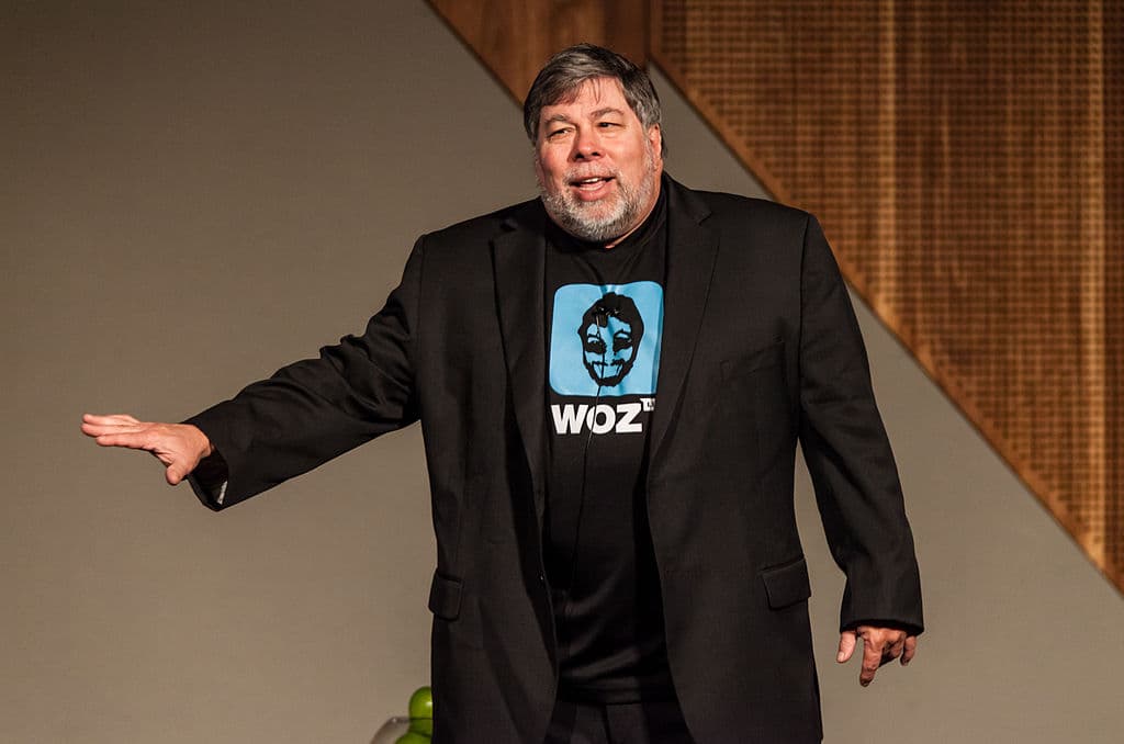 Apple co-founder comes to Bucharest conference