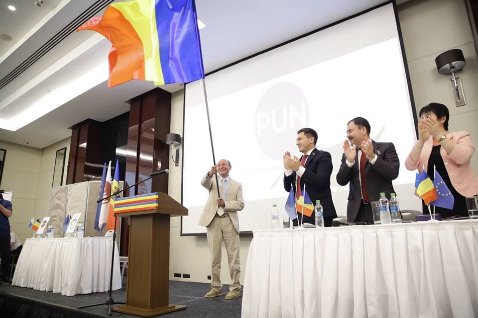 Former Romanian President elected honorary president of Moldova’s National Unity Party