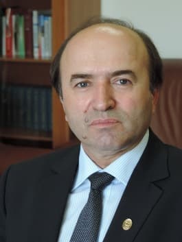 Romania’s justice minister will send draft bill to change the Criminal Law to the Parliament