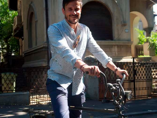 Swedish diplomat discovers Bucharest’s volatile beauty by bike