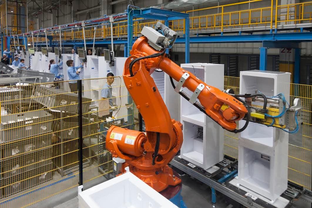 Electro-IT manufacturing turns into second growth driver for Romania's exports
