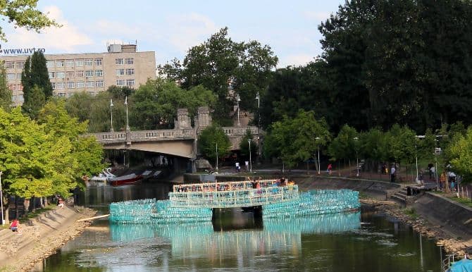 Romania wants to break world record for largest bridge made of plastic bottles