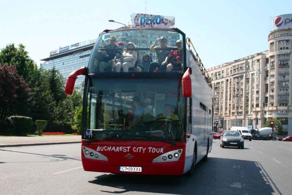 Bucharest relaunches touristic buses
