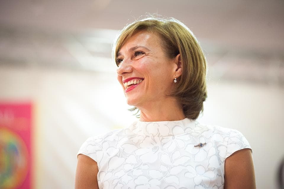 Romania’s First Lady runs half marathon for social cause