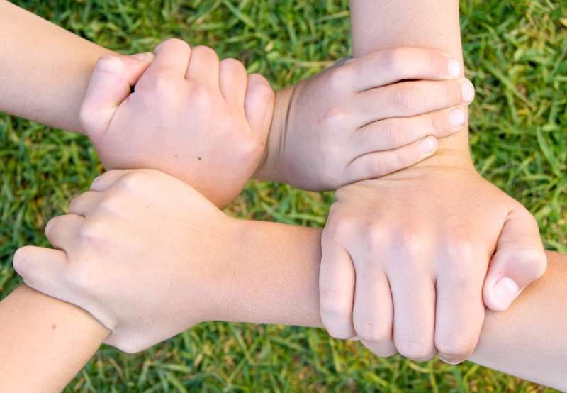 Lending a helping hand: some inspiration for the season of giving in Romania