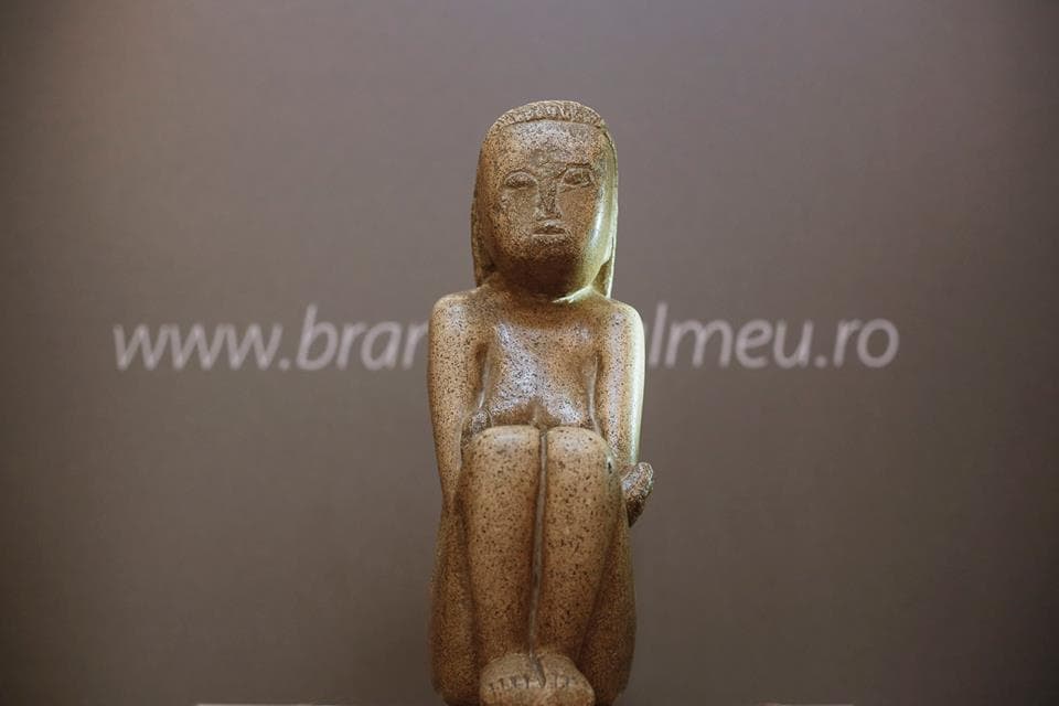 Brancusi sculpture campaign: 10,000 Romanians make text message donations in one week