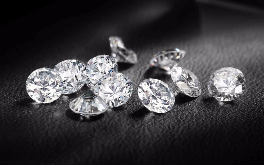 Movie-like robbery: Romanian steals EUR 5.2 mln worth of diamonds from Swiss jeweler