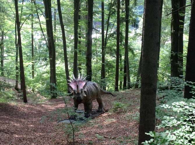 The first dinosaur park opens in Romania in June