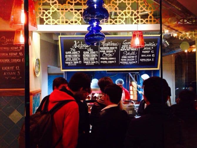 Divan opens new Turkish fast-food restaurant in Bucharest
