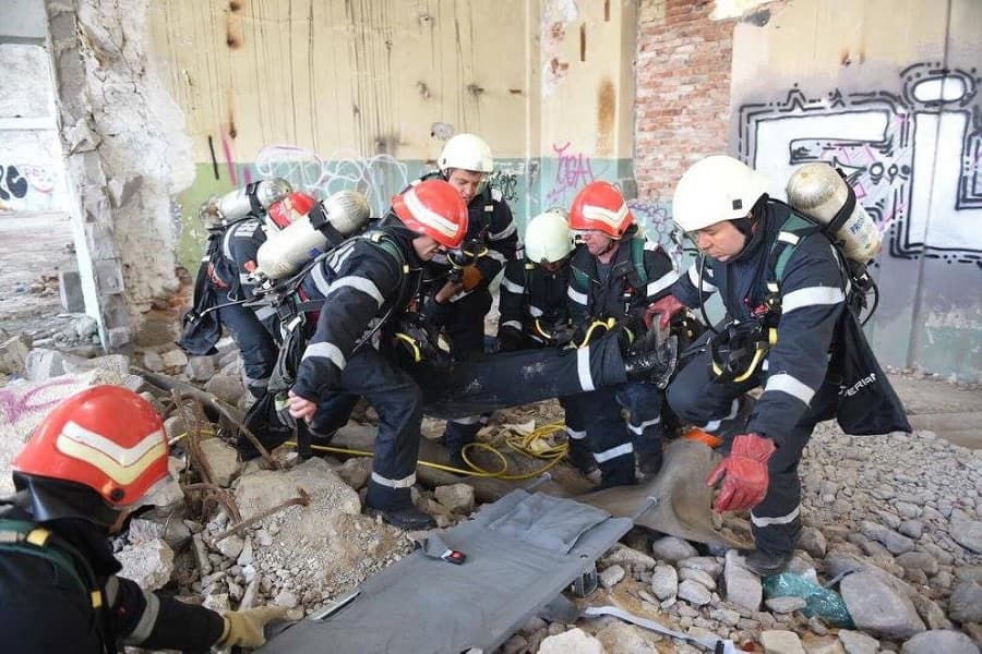 How well are the Romanian authorities prepared to handle a big earthquake?
