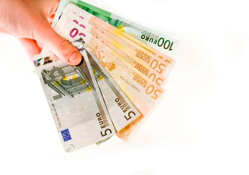 Romanian Govt. to grant zero-interest loans for personal development