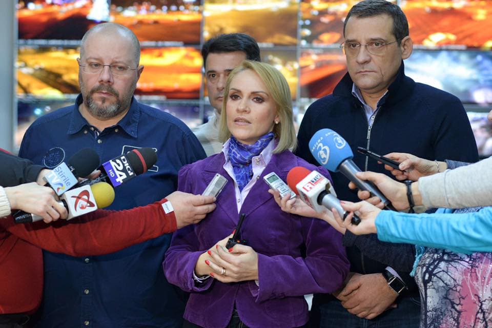 Inmates and gendarmes will remove the snow in Bucharest