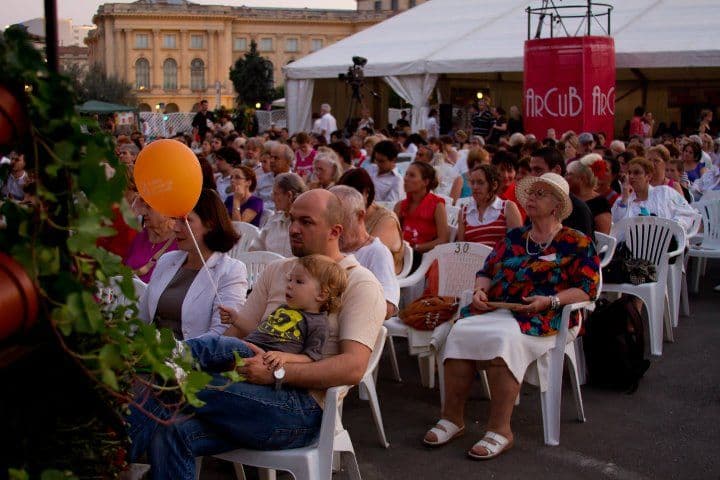 Classical music takes over Bucharest’s George Enescu square