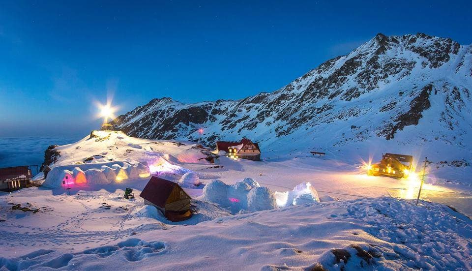 Rooms available at Romania’s Ice Hotel only after January 3