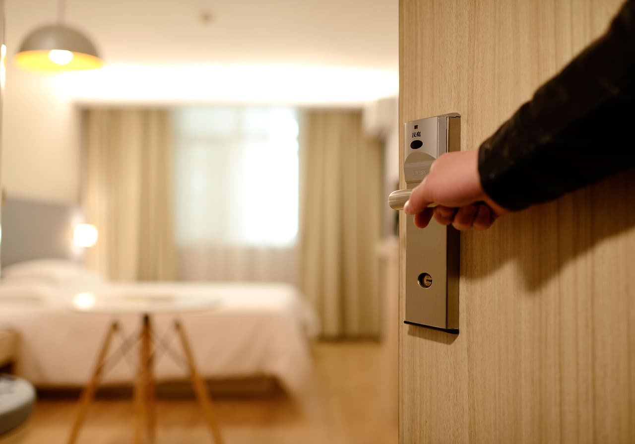 Occupancy rate for some hotels in Bucharest plunges to 20% amid Covid-19 concerns