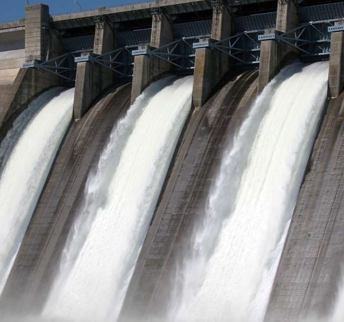 Environment activists block EUR 155 mln hydropower plant project in Romania