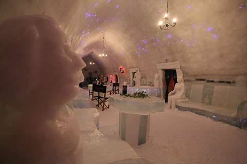 Romania’s Ice Hotel, fully booked before opening