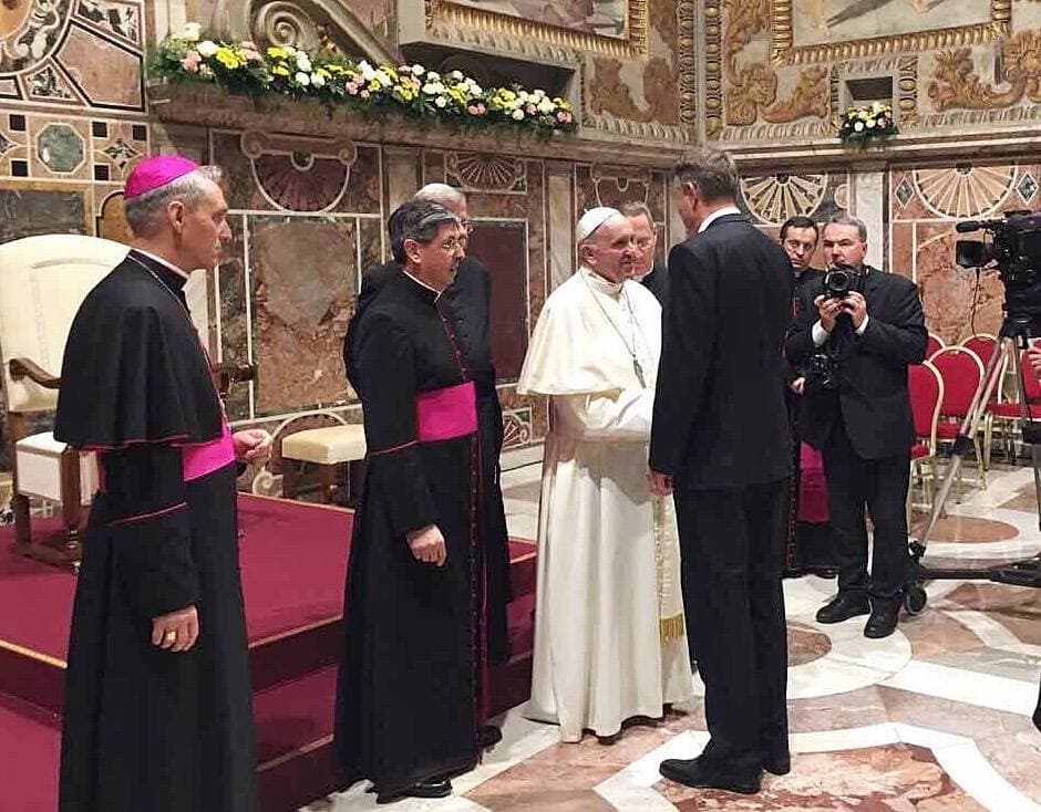 Romanian President believes that Pope Francis will come to Romania in 2018