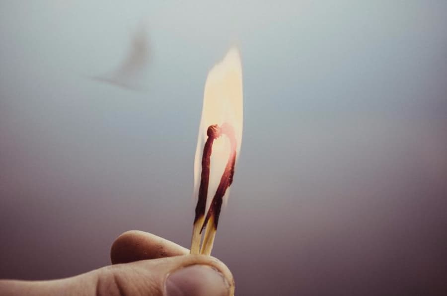 Romanian arrested after setting two homeless people on fire