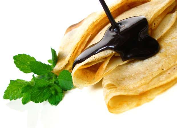 Fruit pies, papanasi and pancakes, among Romanians' favorite deserts on Valentine’s Day