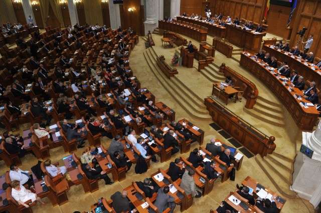 Romanian Parliament’s special committees reject national radio’s report