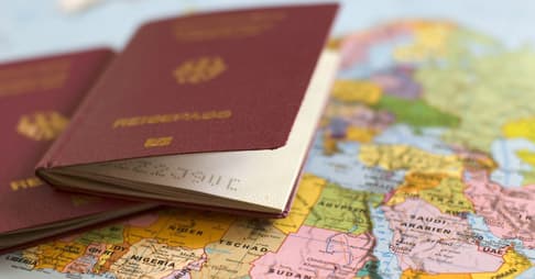 Over 19,000 Romanians went to work abroad in H1