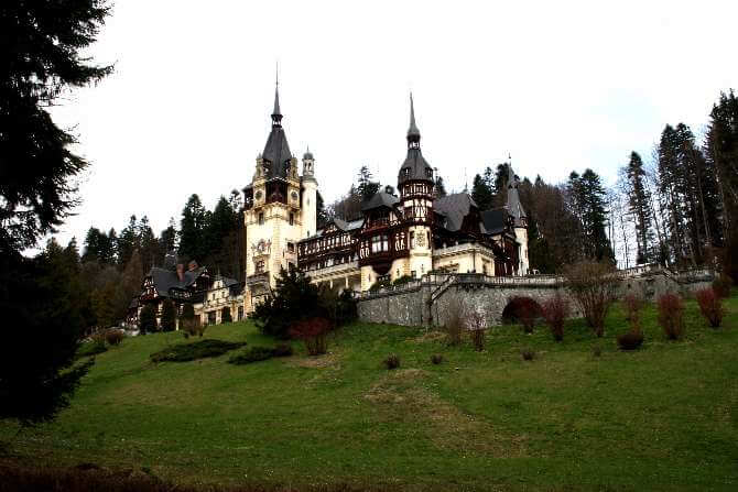 Romania’s Peles Castle closed several days for Queen Anne’s funerals