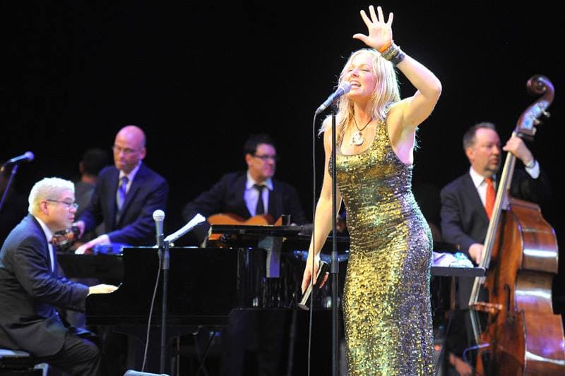 Pink Martini and Storm Large to perform in Bucharest next spring
