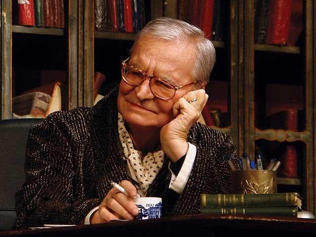 Romanian Radu Beligan, world’s oldest active professional theater actor, dies at 97