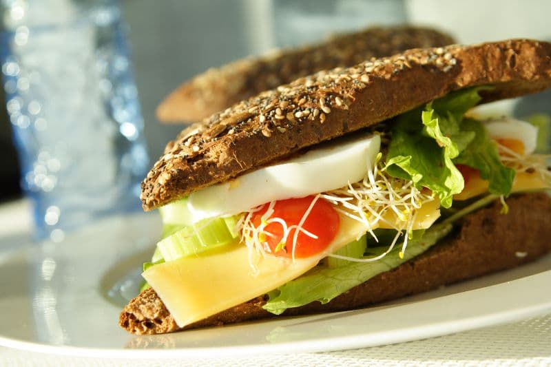 Bucharest city tales: Goodbye to my favorite sandwich shop