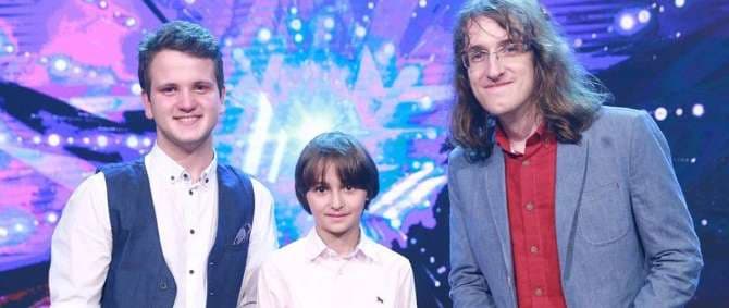 SpeedCubing win 2015 edition of Romania’s Got Talent with quick Rubik’s Cube solving