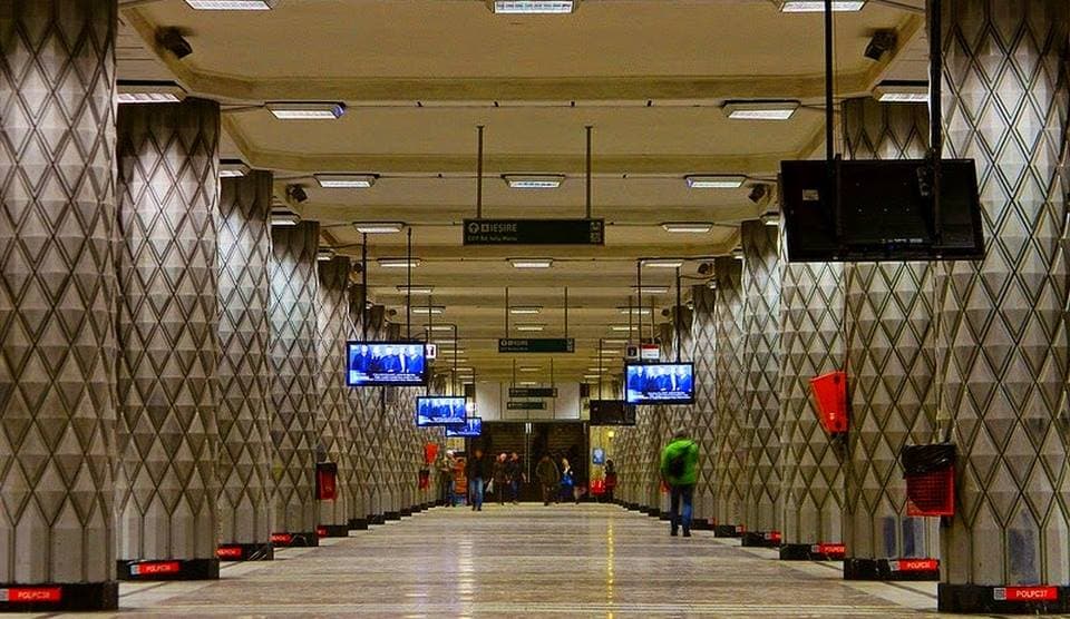 Short guide to Bucharest’s public transport, taxis and car sharing services