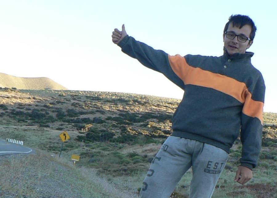 Young Romanian hitchhikes 230,000 km around the world in three years