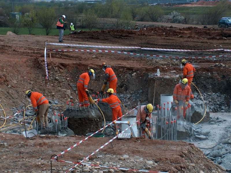 Romanian prosecutors close investigation on missing highway contract with Bechtel