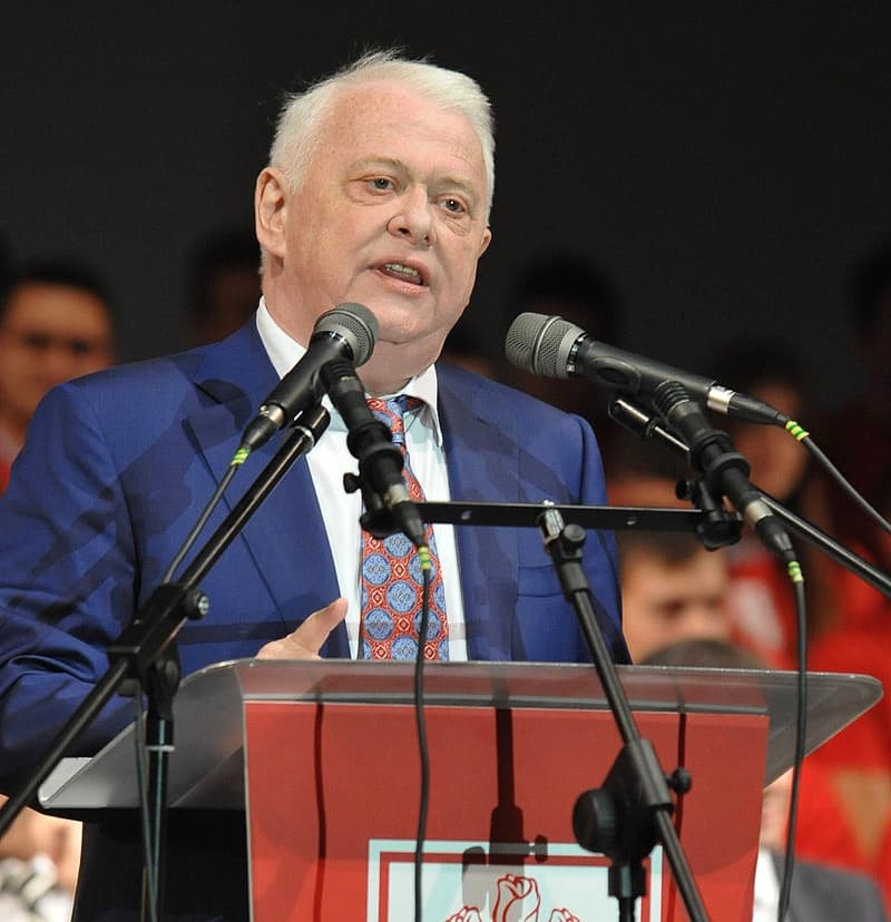 Romanian politician to stand trial for lying under oath
