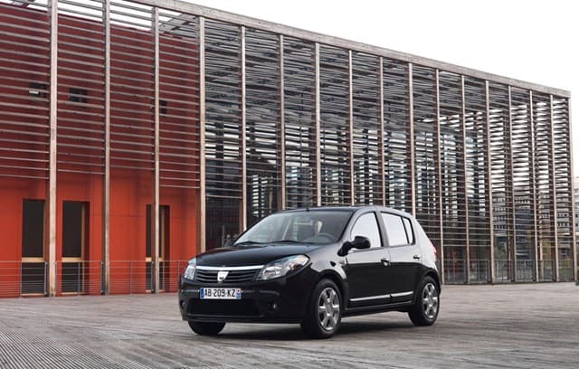 Workers at car manufacturer Dacia's Romanian factory start strike over pay