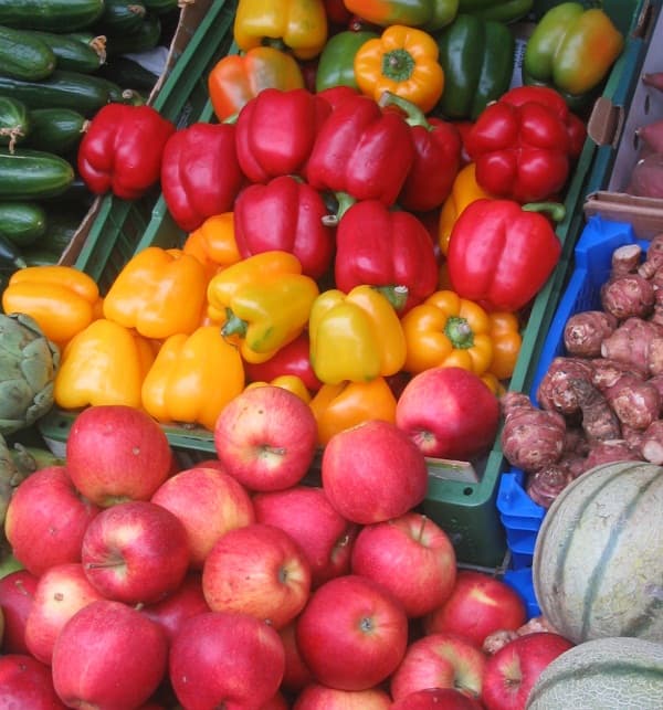 Romania gets EUR 10 mln from EU for fruits and vegetables in schools