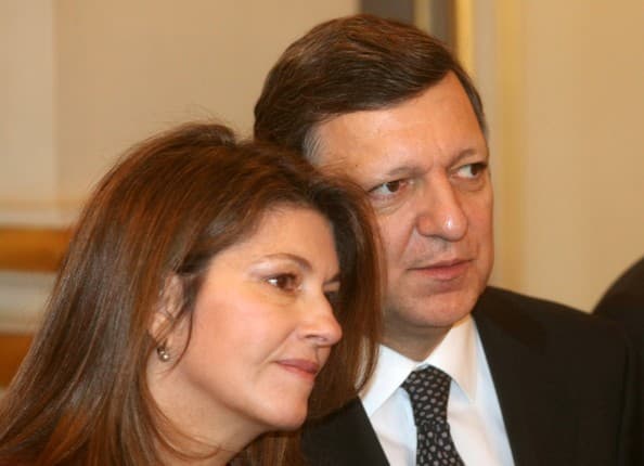 Wife of European Commission president Barroso attends household worker's wedding in Romania