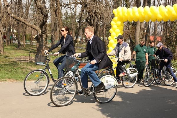 “I love velo” bike sharing centers reopen in Bucharest and four other cities