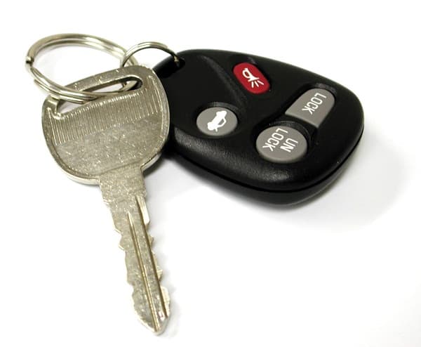 10 percent of Romanians want to buy a car next year while 13 percent, a house, study finds