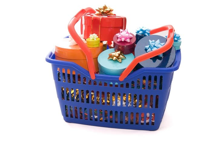 Winter holiday consumer spending drops this year in Romania