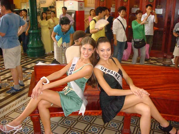 Travelers Digest: Ukrainians and Swedes, most beautiful women, Romanians not in the ranking