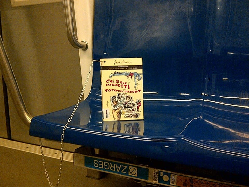 Bucharest metro commuters given books to read during subway ride