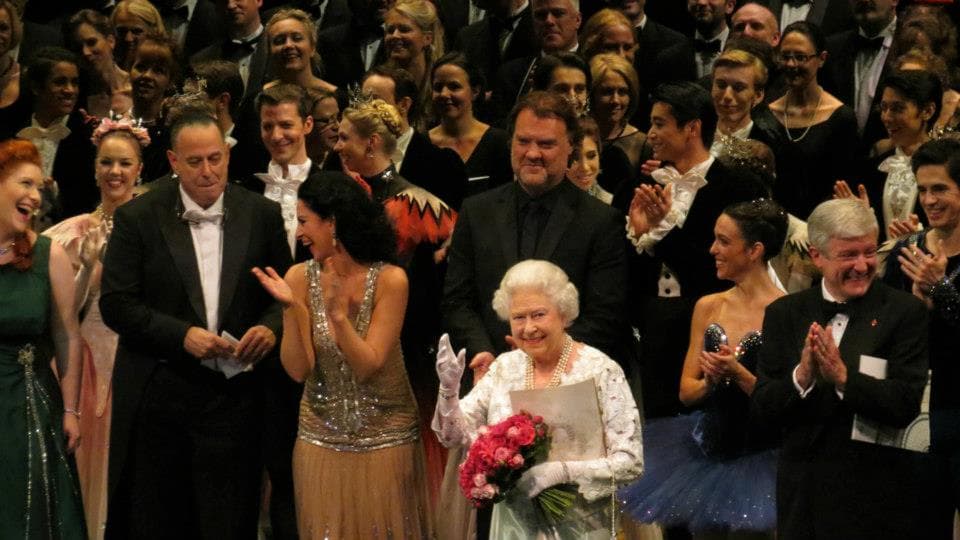 Two Romanians perform for Queen Elizabeth II at Royal Opera House gala